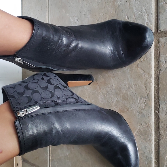 Coach Hanni soft leather booties size 7.5 - Picture 12 of 14